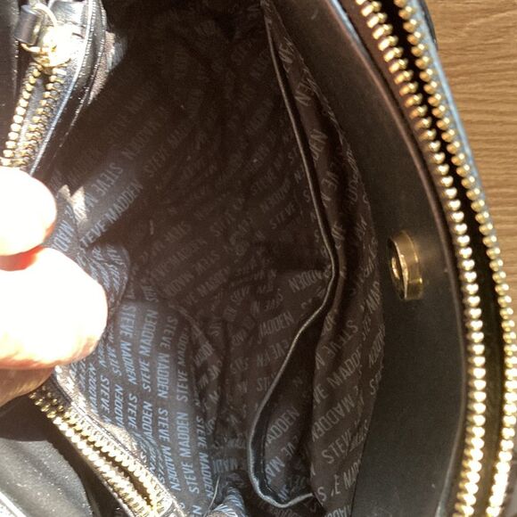 Steve Madden Black Bag Shoulder or Crossbody - Picture 7 of 10